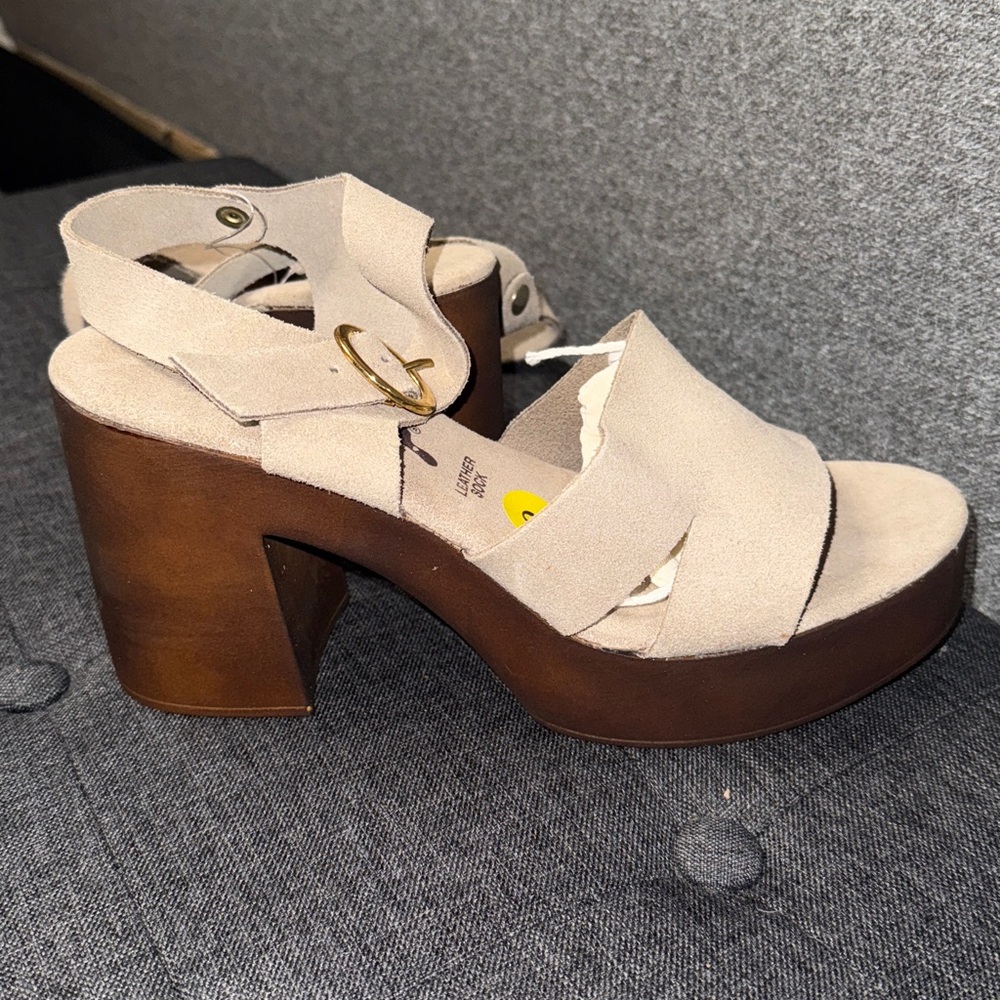 BioNatura Womens Heeled Sandals Tan Suede Platform Chunky Ankle Strap Sz 9